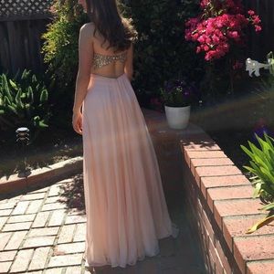PEACH/PINK Prom Dress